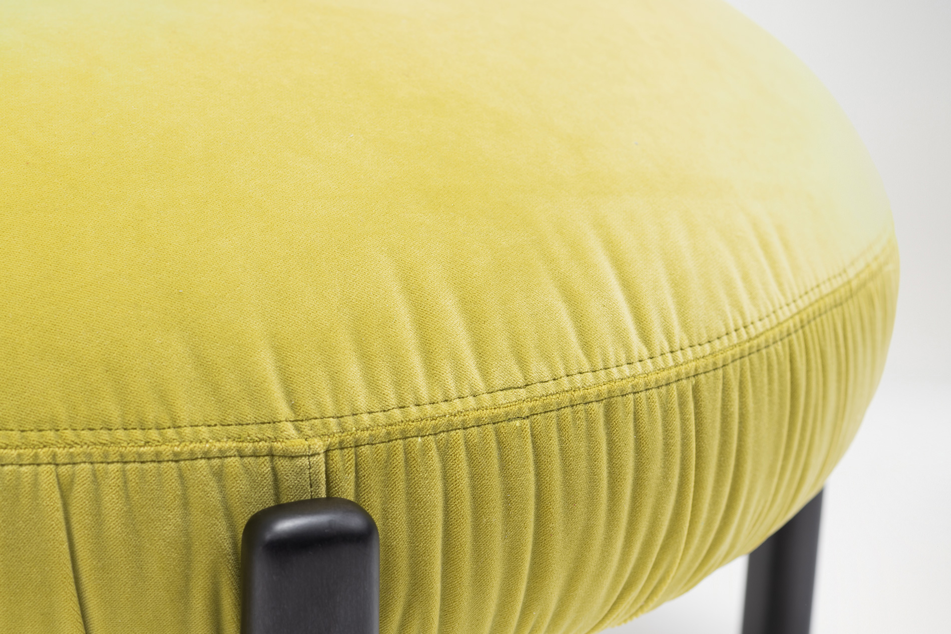Or the heart warming smell of soil that awakens in spring.ARVIL POUF DB2