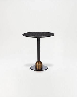 Tthe Aizona Table showcases a modern fusion of materials, blending durability with sleek aesthetics.AIZONA TABLE