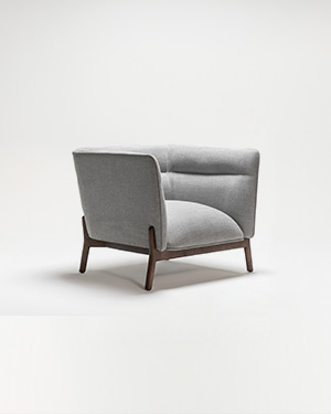 A masterpiece of contrasts, Orvi lounge merges simplicity with profound soul.ORVI CLUB ARMCHAIR