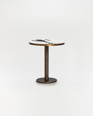 Panda Table offers a harmonious blend of classic and modern aesthetics.PANDA TABLE